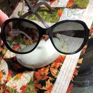 Authentic Coach Cameron Sunglasses with Case. EUC